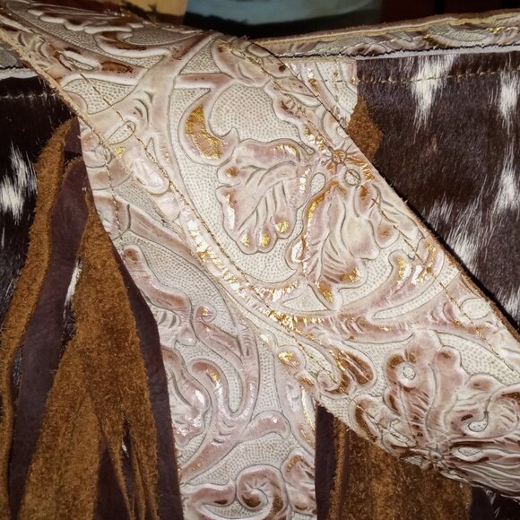 Dancing Cactus Designs Large Cowhide Leather Fringe Handbag - Picture 3 of 9